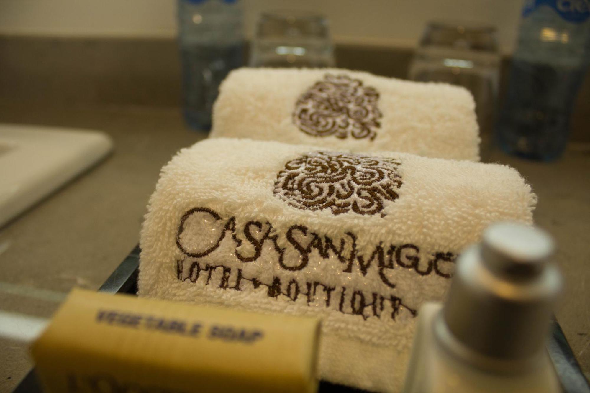 Casa San Miguel Hotel Boutique Y Spa ซากัตลัน ภายนอก รูปภาพ